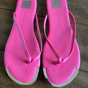 Dolce vita sandals
